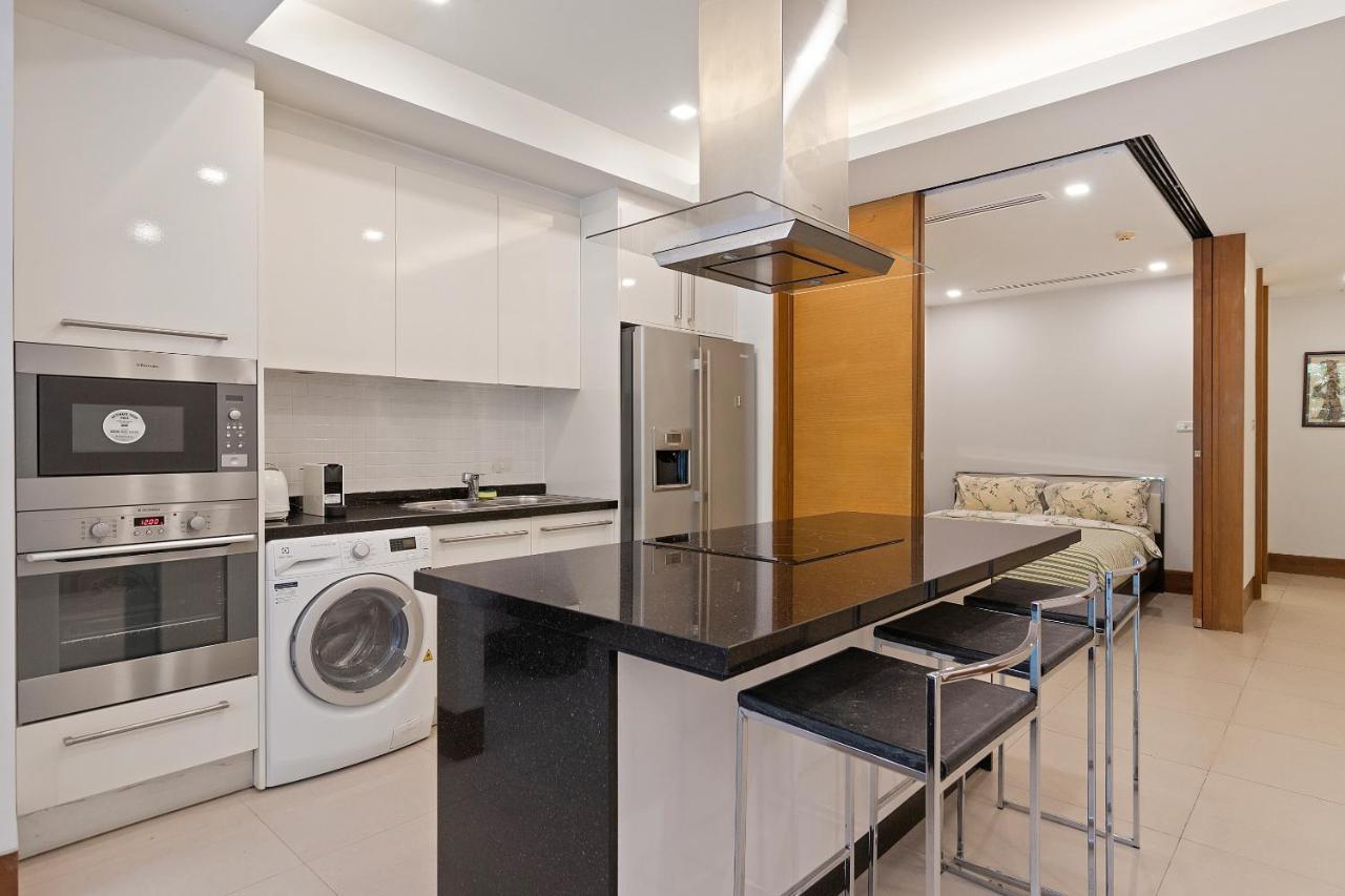 Nai Thon Beachfront Apartments Экстерьер фото