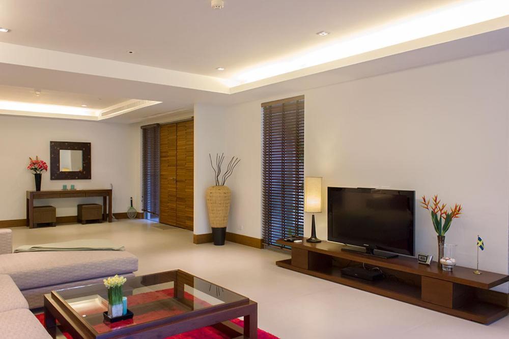 Nai Thon Beachfront Apartments Экстерьер фото