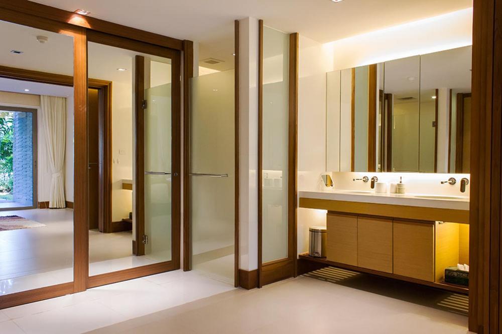 Nai Thon Beachfront Apartments Экстерьер фото