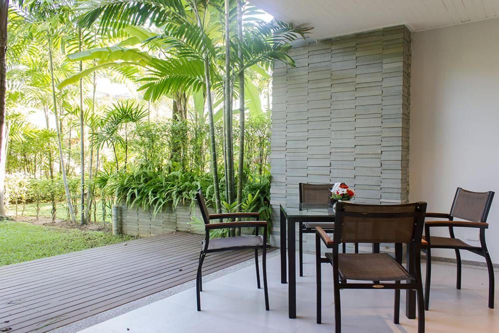 Nai Thon Beachfront Apartments Экстерьер фото